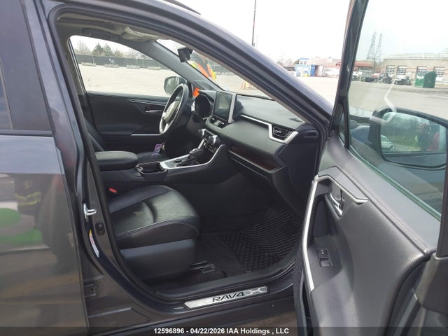 Продажа на аукционе авто 2019 Toyota Rav4, vin: 2T3D1RFV3KW031621, номер лота: 12596896