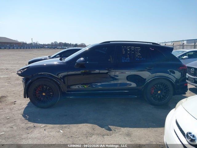 Porsche Cayenne Gts 2017 WP1AD2A28HLA81049 Image 15