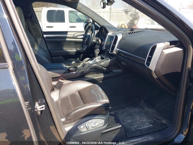 Porsche Cayenne Gts 2017 WP1AD2A28HLA81049 Image 5