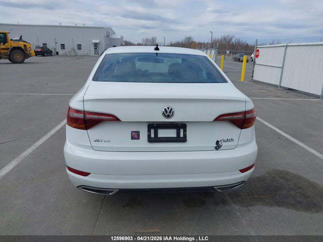 3VWW57BU1KM015138 Volkswagen Jetta Highline