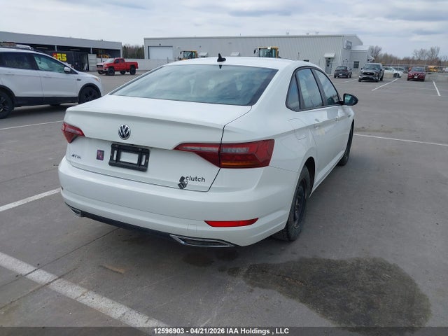 3VWW57BU1KM015138 Volkswagen Jetta Highline