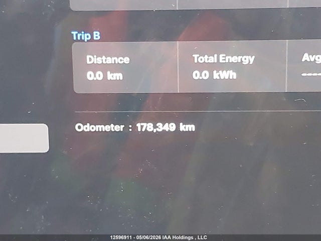 12596911 :رقم المزاد ، 5YJSA1E52NF485461 vin ، 2022 Tesla Model S Awd مزاد بيع