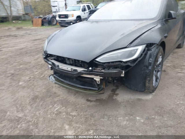 12596911 :رقم المزاد ، 5YJSA1E52NF485461 vin ، 2022 Tesla Model S Awd مزاد بيع