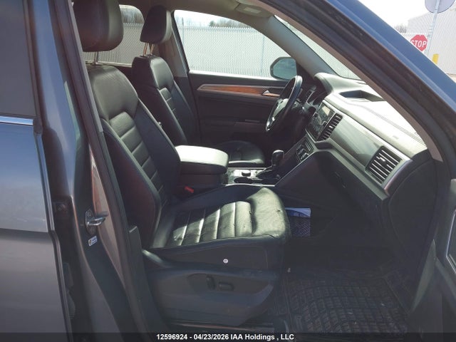 2019 Volkswagen Atlas Sel მანქანა იყიდება აუქციონზე, vin: 1V2MR2CA0KC532274, აუქციონის ნომერი: 12596924