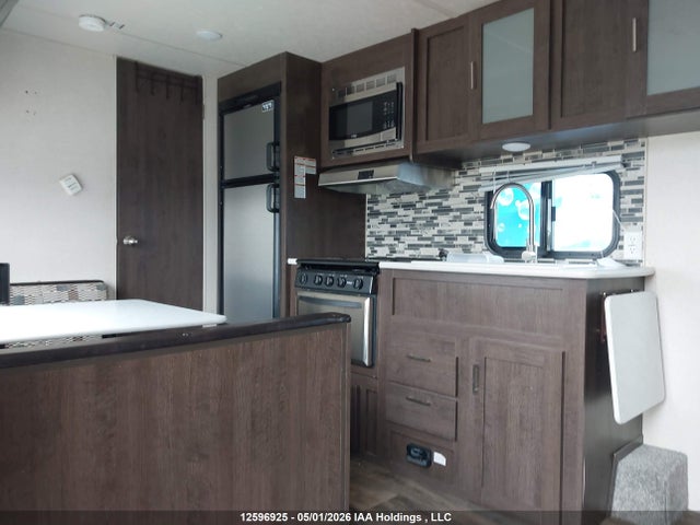 Продажа на аукционе авто 2018 Forest River , vin: 4X4TWDZ27J7361378, номер лота: 12596925