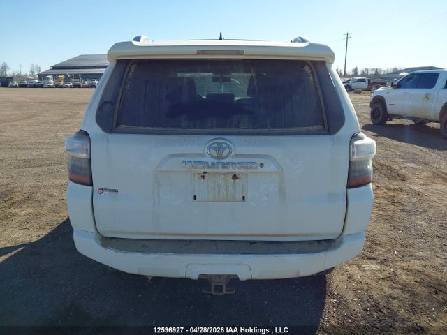 JTEBU5JR4G5301046 Toyota 4RUNNER SR5