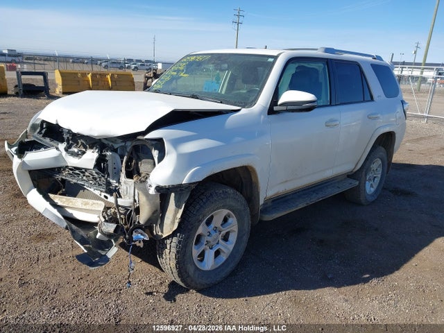 JTEBU5JR4G5301046 Toyota 4RUNNER SR5