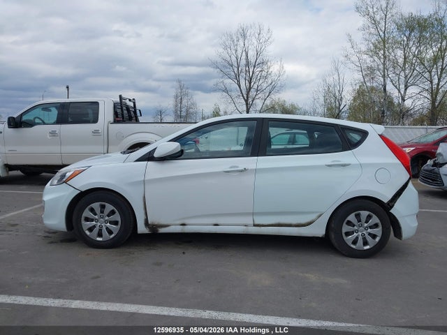 KMHCT5AE0HU352670 Hyundai ACCENT GL
