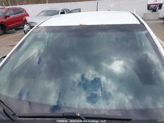 KMHCT5AE0HU352670 Hyundai ACCENT GL