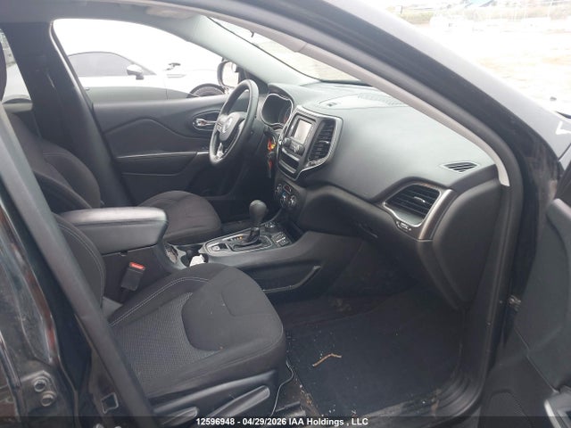 12596948 :رقم المزاد ، 1C4PJMAB5KD277225 vin ، 2019 Jeep Cherokee Sport مزاد بيع