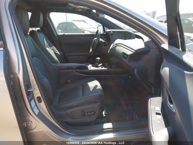 JTHP9JBH3L2034681 Lexus UX 250H