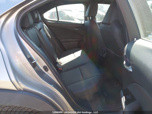 JTHP9JBH3L2034681 Lexus UX 250H