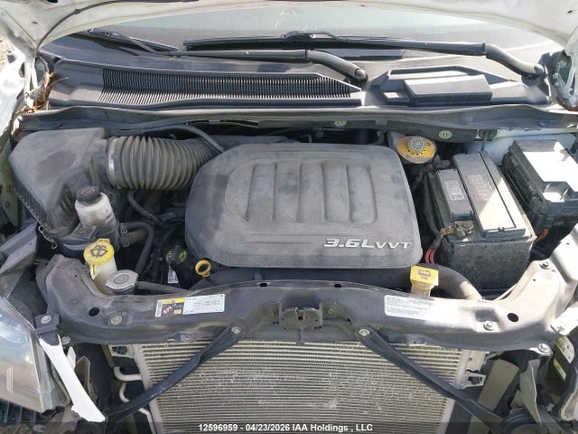 2C4RDGEG5JR307374 Dodge Grand Caravan Gt