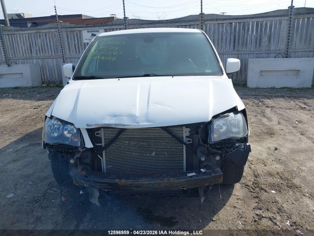 2C4RDGEG5JR307374 Dodge Grand Caravan Gt