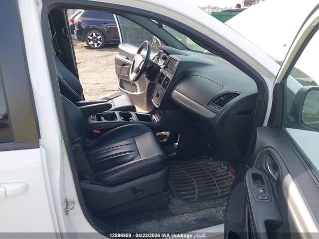 2C4RDGEG5JR307374 Dodge Grand Caravan Gt