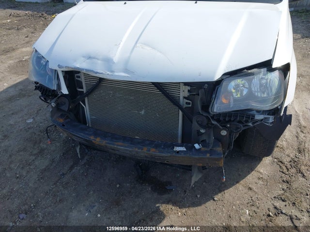 2C4RDGEG5JR307374 Dodge Grand Caravan Gt