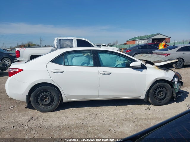 2T1BURHE3JC020784 Toyota COROLLA LE