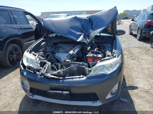 12596973 :رقم المزاد ، 4T1BF1FKXEU805215 vin ، 2014 Toyota Camry مزاد بيع