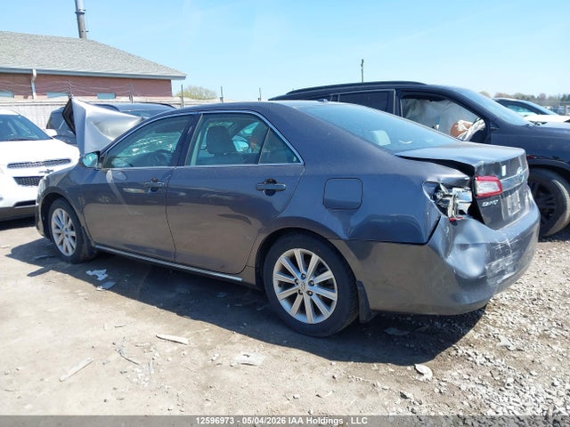 12596973 :رقم المزاد ، 4T1BF1FKXEU805215 vin ، 2014 Toyota Camry مزاد بيع