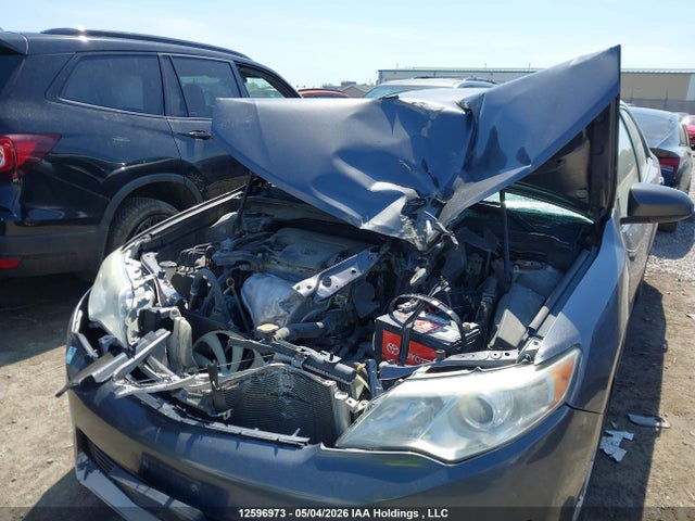 12596973 :رقم المزاد ، 4T1BF1FKXEU805215 vin ، 2014 Toyota Camry مزاد بيع