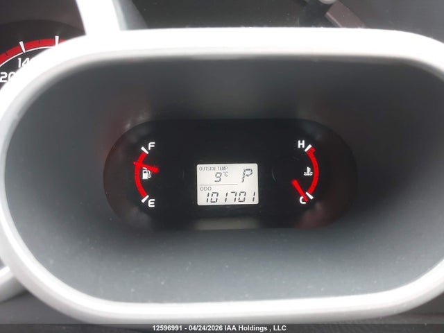 12596991 :رقم المزاد ، 2T1KU4EE2BC683112 vin ، 2011 Toyota Corolla Matrix مزاد بيع