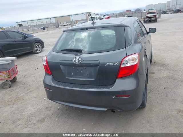 12596991 :رقم المزاد ، 2T1KU4EE2BC683112 vin ، 2011 Toyota Corolla Matrix مزاد بيع