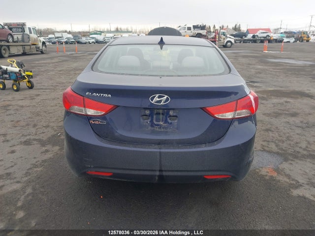 Продажа на аукционе авто 2013 Hyundai Elantra Gl, vin: 5NPDH4AE2DH276619, номер лота: 12578036