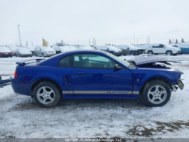 12577268 :رقم المزاد ، 1FAFP40412F148616 vin ، 2002 Ford Mustang مزاد بيع