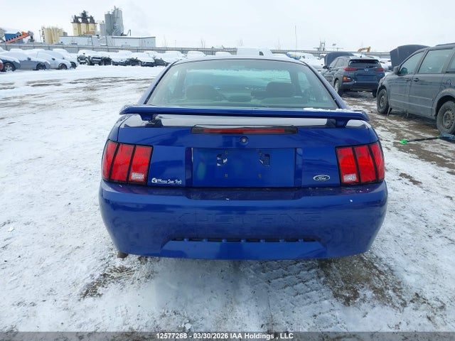 12577268 :رقم المزاد ، 1FAFP40412F148616 vin ، 2002 Ford Mustang مزاد بيع