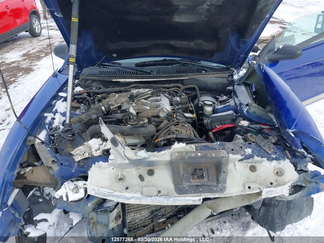 12577268 :رقم المزاد ، 1FAFP40412F148616 vin ، 2002 Ford Mustang مزاد بيع
