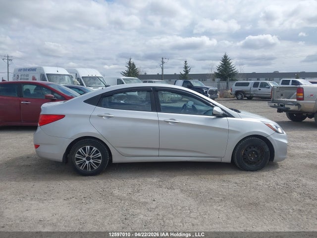KMHCT4AE1EU702779 Hyundai Accent Gls/gs