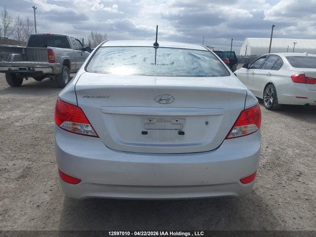KMHCT4AE1EU702779 Hyundai Accent Gls/gs