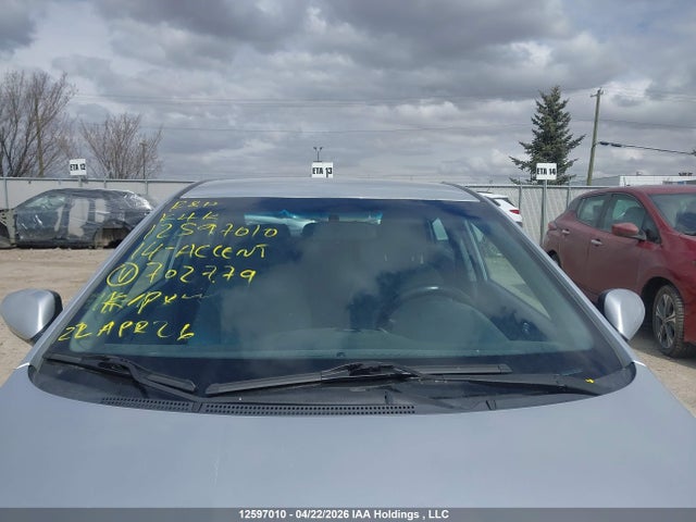 KMHCT4AE1EU702779 Hyundai Accent Gls/gs