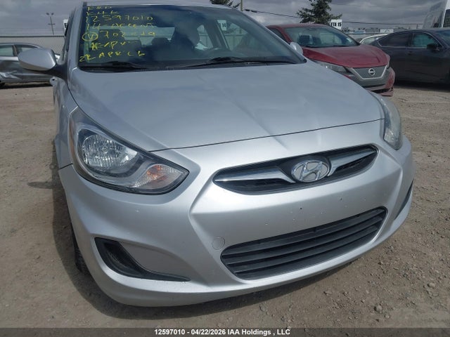 KMHCT4AE1EU702779 Hyundai Accent Gls/gs