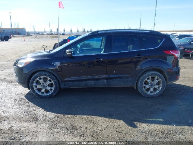 Продажа на аукционе авто 2013 Ford Escape Sel, vin: 1FMCU9H9XDUD28108, номер лота: 12588763
