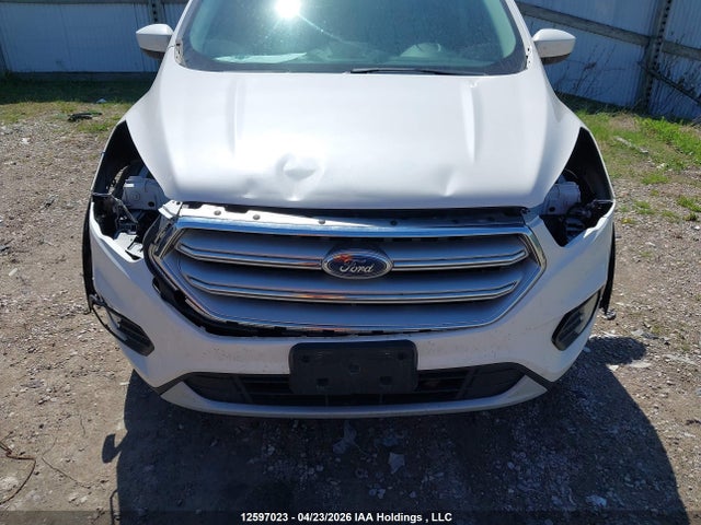 Продаж на аукціоні авто 2017 Ford Escape Se, vin: 1FMCU0GD9HUB16565, номер лоту: 12597023