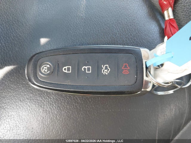 12597028 :رقم المزاد ، 1FMCU9J91GUB77836 vin ، 2016 Ford Escape مزاد بيع