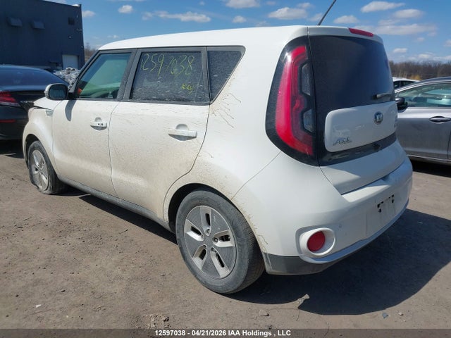 KNDJX3AEXK7038695 KIA Soul Ev +