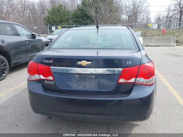 1G1PC5SB1E7420861 Chevrolet Cruze