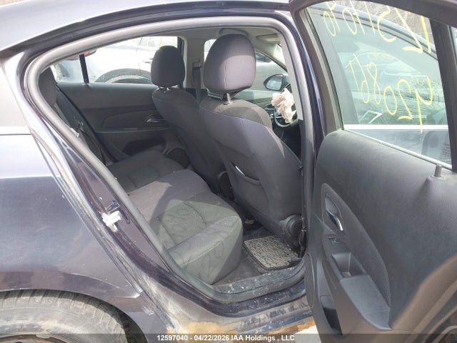 1G1PC5SB1E7420861 Chevrolet Cruze