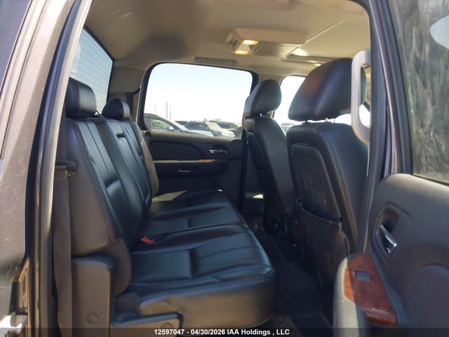 2010 Chevrolet Silverado 2500hd Ltz მანქანა იყიდება აუქციონზე, vin: 1GC4KYB65AF124873, აუქციონის ნომერი: 12597047