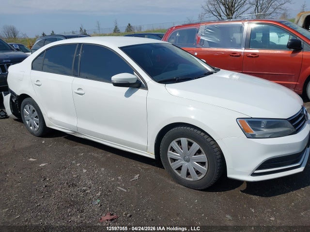 12597055 :رقم المزاد ، 3VW2K7AJ1FM404933 vin ، 2015 Volkswagen Jetta مزاد بيع
