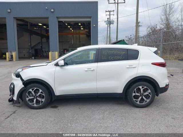 Продажа на аукционе авто 2022 Kia Sportage Lx, vin: KNDPM3AC2N7005521, номер лота: 12597059