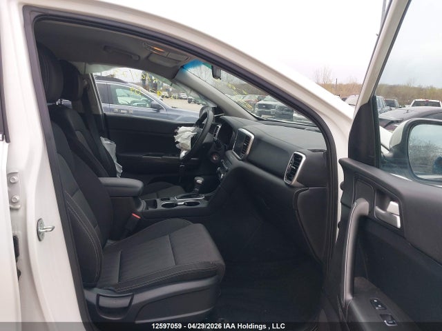 Продажа на аукционе авто 2022 Kia Sportage Lx, vin: KNDPM3AC2N7005521, номер лота: 12597059