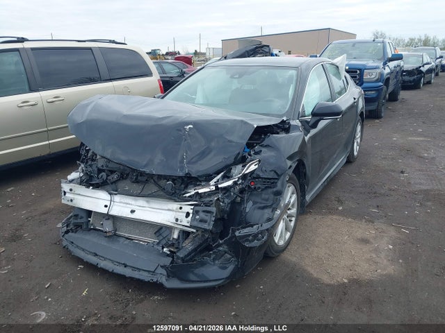 12597091 :رقم المزاد ، 4T1G11AK2LU962228 vin ، 2020 Toyota Camry Se مزاد بيع