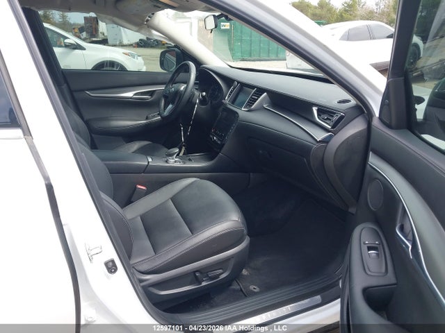 12597101 :رقم المزاد ، 3PCAJ5AB9MF118893 vin ، 2021 Infiniti Qx50 Pure مزاد بيع