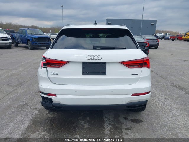 WA1AUCF32S1064527 Audi Q3 Premium 40