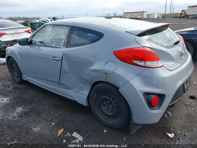 12597151 :رقم المزاد ، KMHTC6AE2FU217421 vin ، 2015 Hyundai Veloster Turbo مزاد بيع