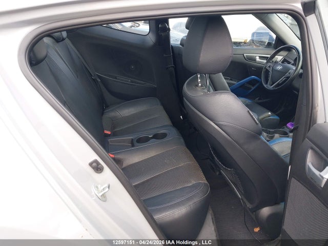12597151 :رقم المزاد ، KMHTC6AE2FU217421 vin ، 2015 Hyundai Veloster Turbo مزاد بيع