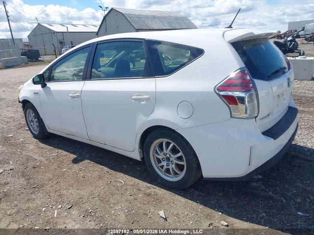 JTDZN3EU3FJ020977 Toyota PRIUS V